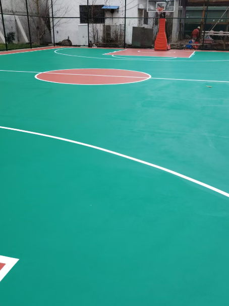 拱墅 球场长期使用易出现地面开裂